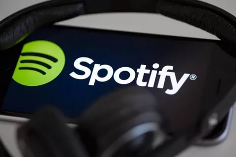 Акции Spotify на нью-йоркской бирже опустились еще ниже