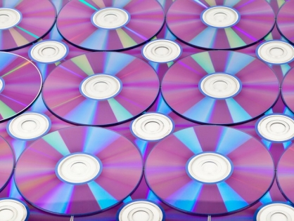 Как компакт-диски в России отмечают 30-летие: ноу-хау на свалке истории?
