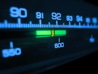 АКАР: рекламодатели продолжают использовать радио в сочетании с digital-каналами