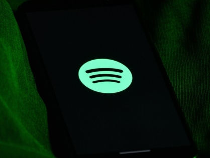 В Spotify теперь можно делиться подкастами и видео Canvas
