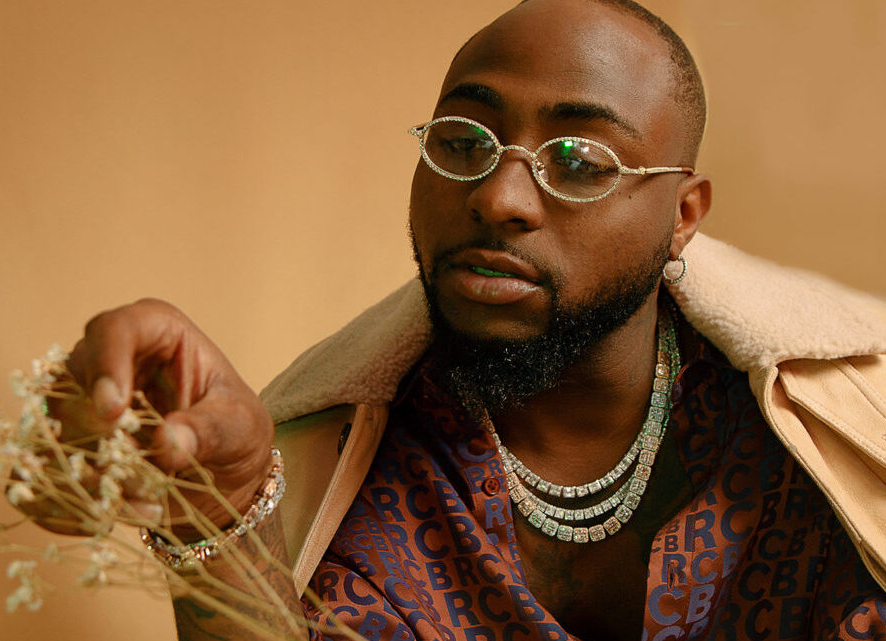 Нигерийский артист Davido преодолел отметку в 1 млрд стримов на Spotify