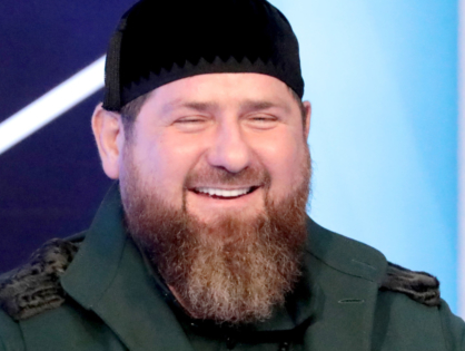 В Чечне разрешили музыку только от 80 до 116 ударов в минуту. Под запретом техно, транс — и даже гимн России